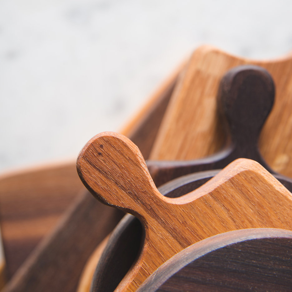 Mini round and oblong wooden chopping boards
